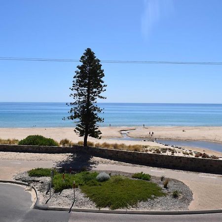 Port Noarlunga Christies Seahorse Holiday Townhouses מראה חיצוני תמונה