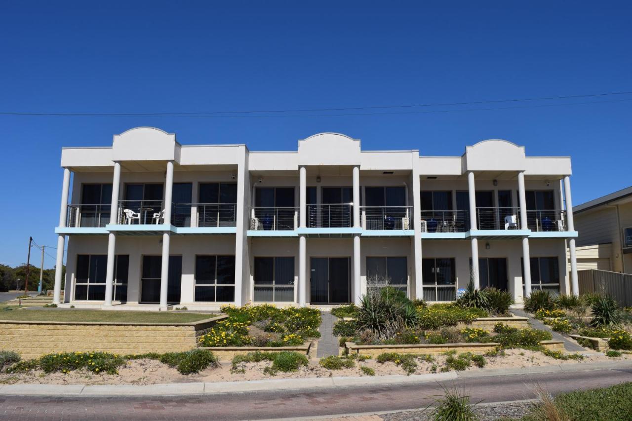 Port Noarlunga Christies Seahorse Holiday Townhouses מראה חיצוני תמונה