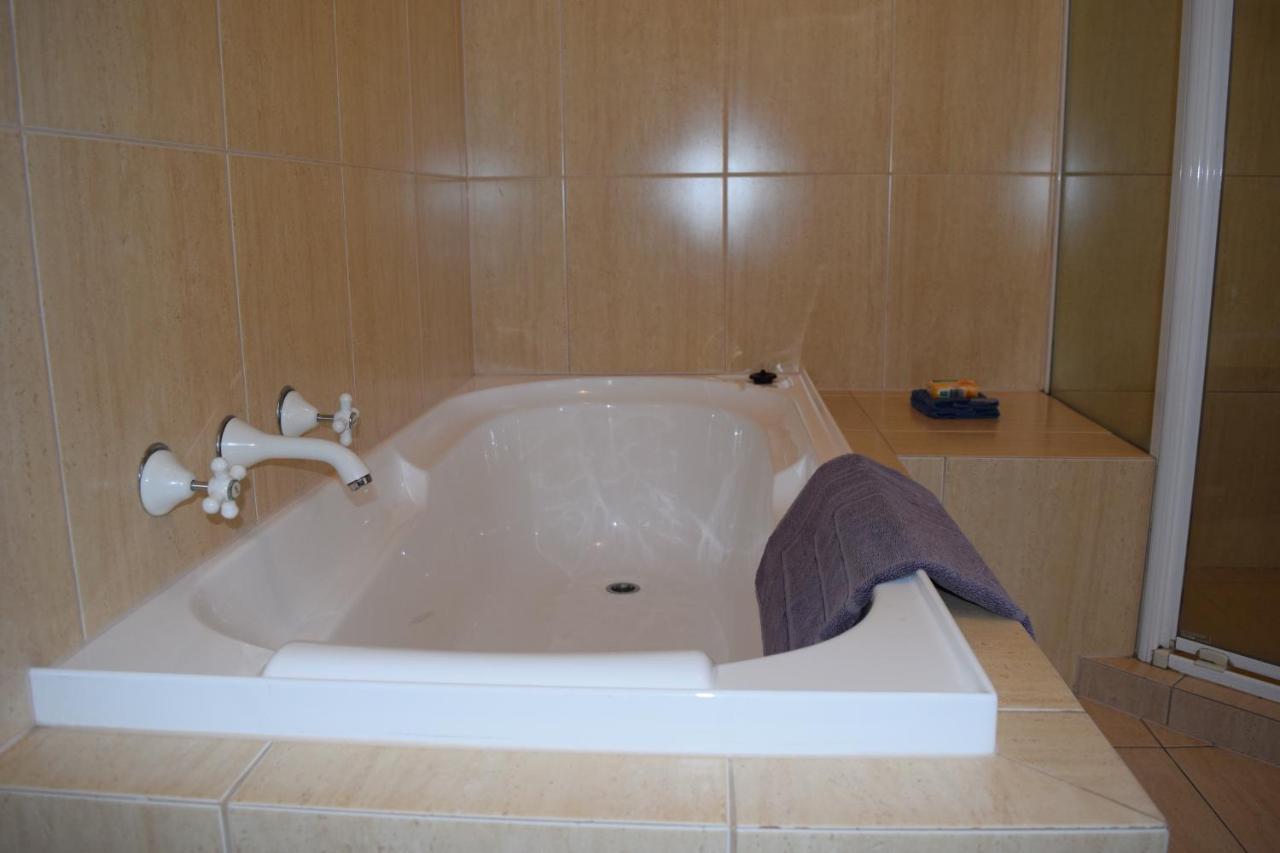 Port Noarlunga Christies Seahorse Holiday Townhouses מראה חיצוני תמונה