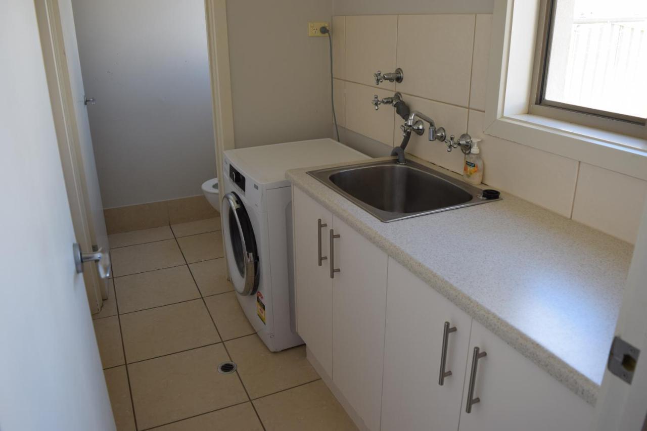 Port Noarlunga Christies Seahorse Holiday Townhouses מראה חיצוני תמונה